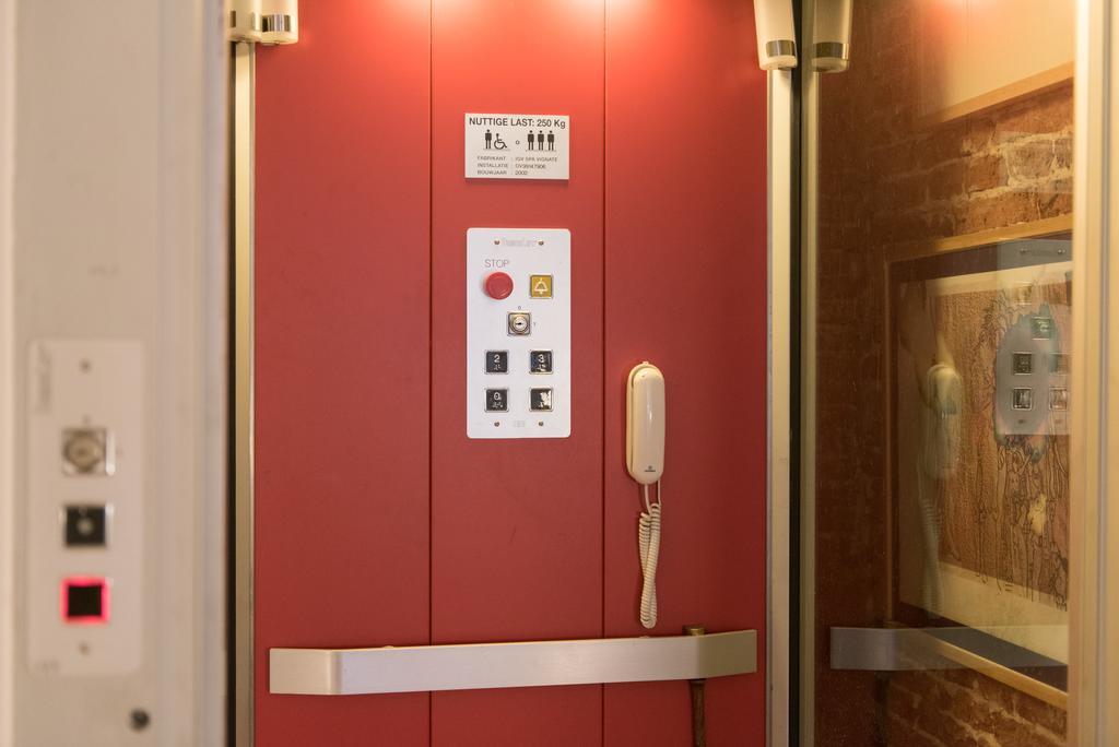 アムステルダム ベッド&ブレックファスト ヨルダン コーナー Bed & Breakfast エクステリア 写真